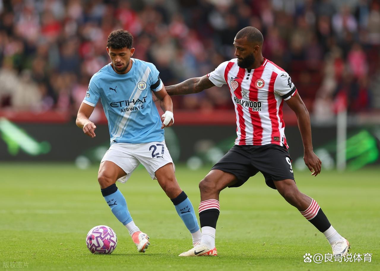 包含曼城逆袭利尔，英超劲旅强势登顶积分榜的词条